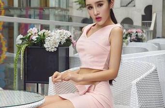 AISS爱丝(钻石版) – 索菲的秋日女神链接在这，免费图册一键获取！
