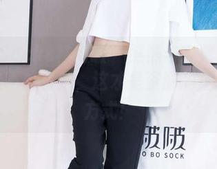 BoBoSocks袜啵啵 – 熊熊与安踏运动鞋：跑步不如自拍，这才是资源的正确打开方式！