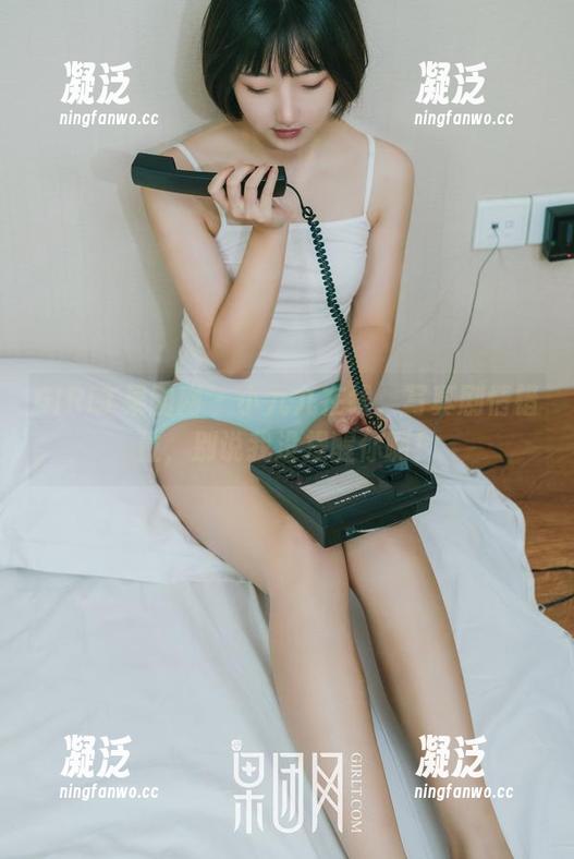 GIRLT果团网 - 小九九在线，写真剧情错位，别说我没提醒你啊！