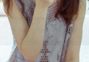GIRLT果团网 – 莫雅琪油亮写真，图包里的每个角度都发着光