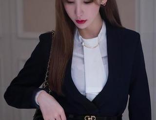 HuaYang花漾 – 周于希sandy的妹妹合集，作品里闪耀着不一样的氛围