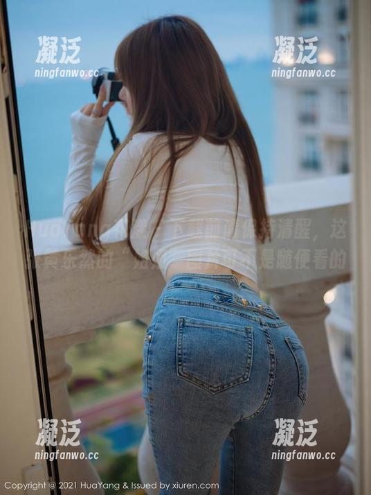 HuaYang花漾-黄乐然 HuaYang花漾 - 下载前请保持清醒,这张黄乐然的“姐姐”图片可不是随便看的
