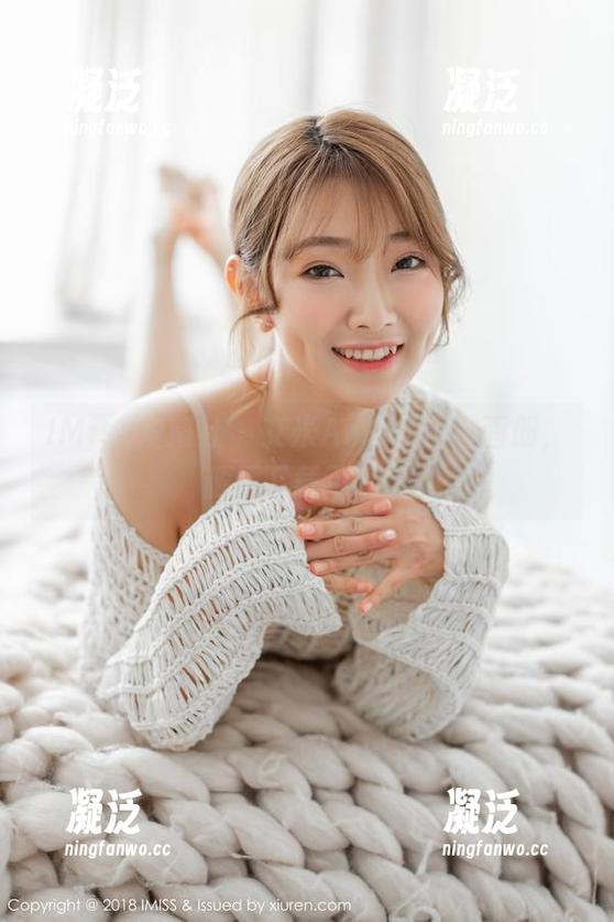 IMiss爱蜜社-艾米Amy IMiss爱蜜社 - 艾米Amy的黑白画册,顺便下载不亏呀