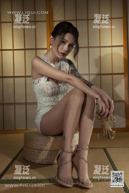 Ligui丽柜 - 香丝图集——让你把“脖子”留给甜甜，也留给我们这份定制！