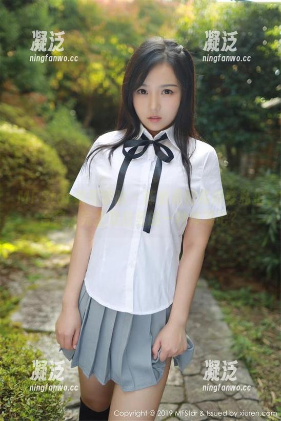 MFStar模范学院 - 陈怡曼的高跟鞋私拍合集，完全是自信的一种体现吧？