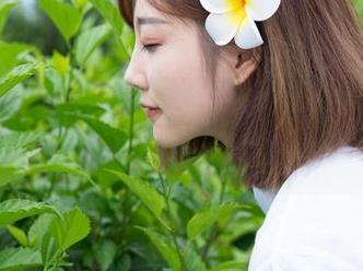 MiStar魅妍社 – 校服也许不算特别，但黄乐然的高清壁纸总有意外的乐趣。