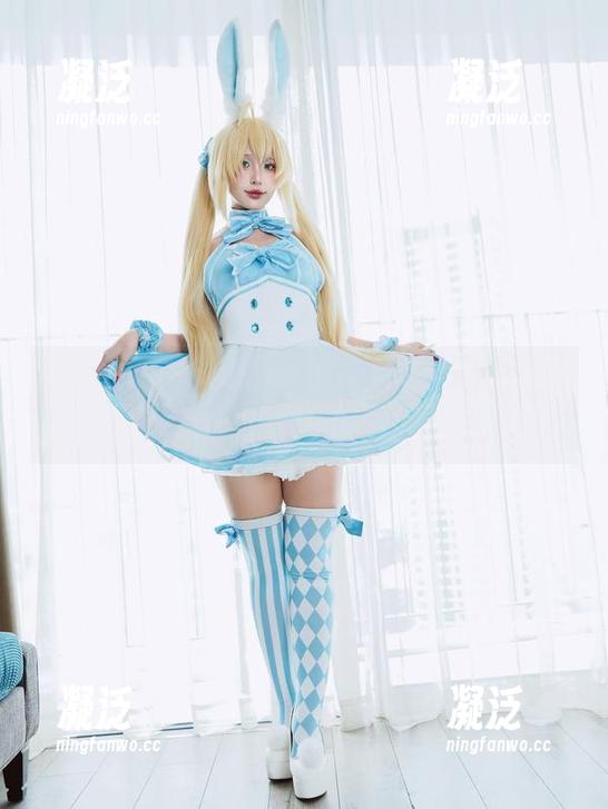 PuyPuyChan PuyPuyChan的礼服作品集:谁说服装只能在婚礼上亮相?