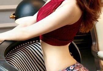 UGirls尤果网 – 孟狐狸的女仆大作战：没有人能拒绝的美图资源！