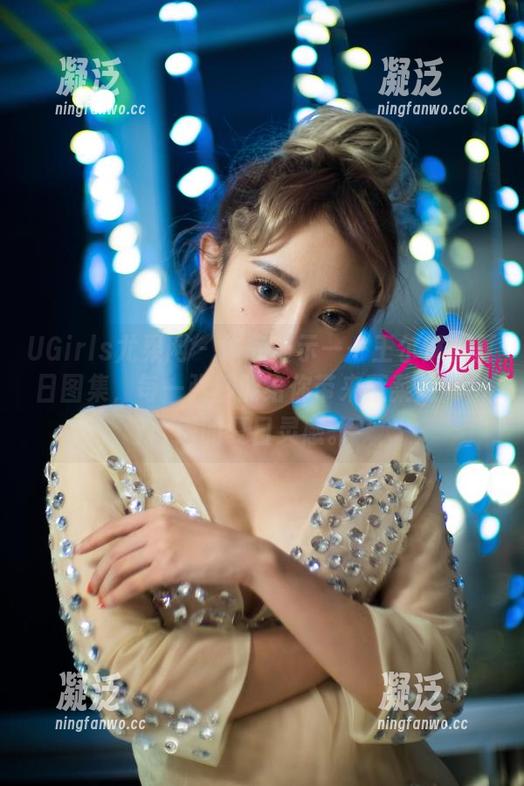 UGirls尤果网-王尔琳 UGirls尤果网 - 作品展示——王尔琳的夏日图集,每一张都能给你带来蔬菜急需出道的夏日灵感。