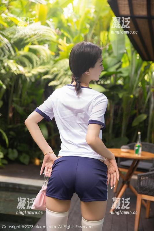 Xiuren秀人网 - Mina米娜安静的秘书大合集：请允许我用照片默默替你办事！