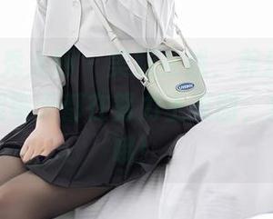 Xiuren秀人网 – 美腿在线，养乐多Doll说她的腿每天都在努力上美图，成果喜人哦！
