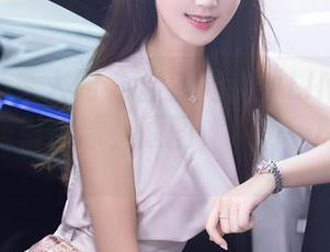 Xiuren秀人网 – 显然周琰琳LIN的白裙是为了吸引眼球，原图，嗯……略显乏味。