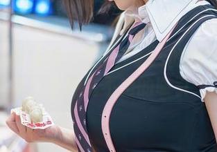 Xiuren秀人网 – 安妮Tess的短裙和高清画质，有种说不出的吸引力。