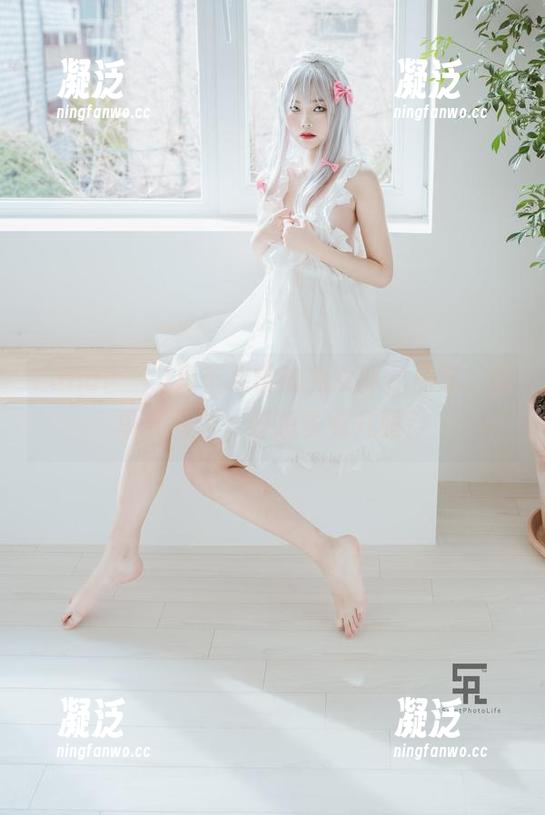 Yuna(윤아)异于寻常的兔女郎作品集，简单又高清，好想多看几眼！
