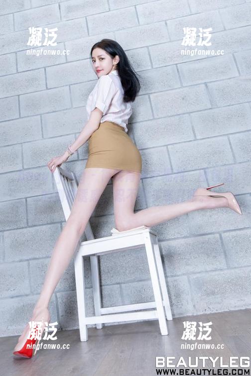 beautyleg - 简晓育内衣福利：图包里的别样诱惑，忍不住多瞧几眼。