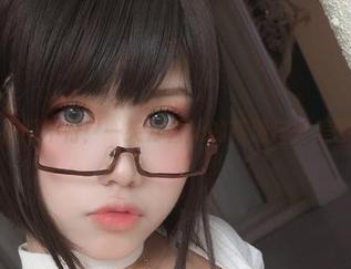 不服不行！一笑芳香沁的高清户外美图