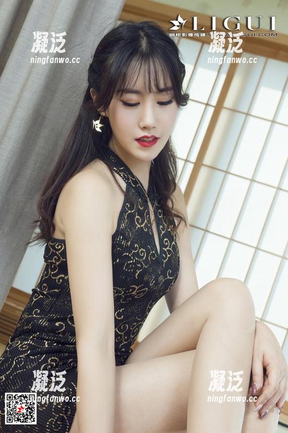 丽柜-兔子 丽柜 - 兔子和她的女友:这组私拍我已经不想移开眼睛了!