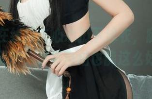 丽柜 – 在线目击心心扔下泳衣，随手一拍就是美图，果然自拍也能这么好看？