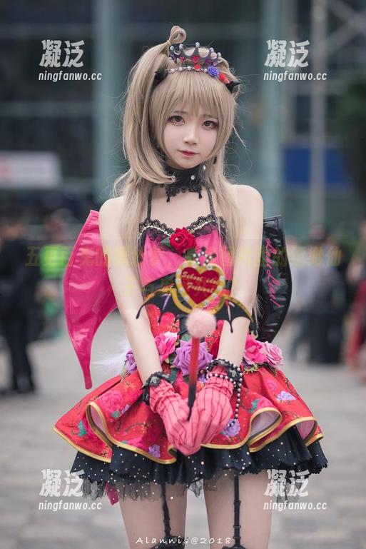 五更百鬼 五更百鬼的婚纱梦,高清图片里的缥缈仙子与鬼怪共舞?