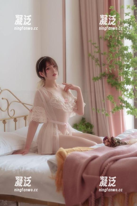 私拍来了：看卡芙卡和你夏夏的星穹铁道之旅