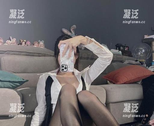 兔宝妮to 微密圈 - 兔宝妮to的图包开启了淋浴的另一种“白甜”体验。