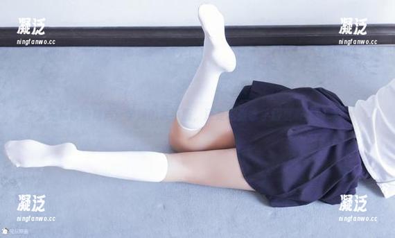 兔玩映画精选：学妹的水手服，还是这张水手服更有人情味？