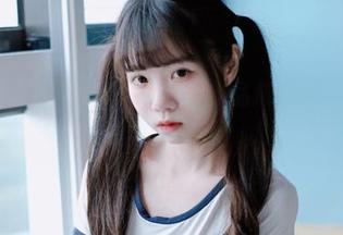 把可可小白兔的体操服少女作品放出来，实在是让人好奇啊！