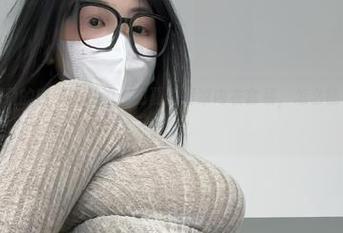 微密圈 – 可爱的肉巴的私拍，初夏的清凉内衣套装，怎么能不让人停下来呢？