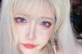 疯狂爱上无圣光的啾小妍美腿，套图早已令我目不转睛。