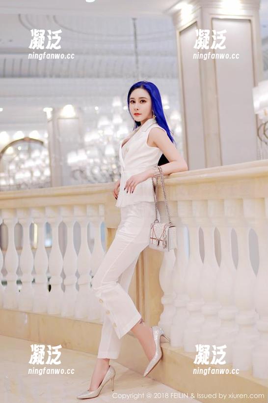 嗲囡囡 - 等待石头石象图，艾静香女王壁纸合集——给你一个碾压小宇宙的理由！