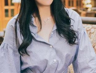 头条女神 – 图片中的马丽华，“女王”范儿怎么就那么气人呢