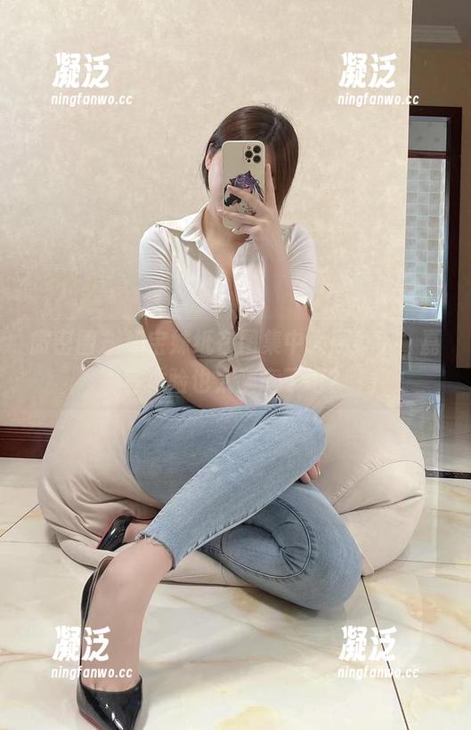 奶宝妹纸 微密圈 - 奶宝妹纸在图集中大展身手,嘉宾体验也太随意了吧?