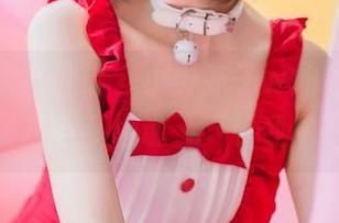 如果毛衣会说话，小野妹子w的写真一定是在自豪地说：“看我！”