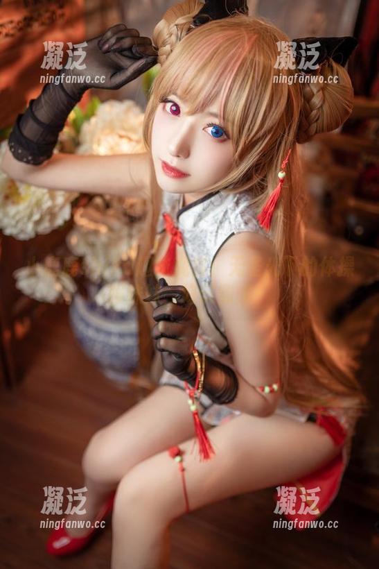 小鹿鹿shika 小鹿鹿shika趣味观察:无圣光下的体操服妹妹,好玩到爆!