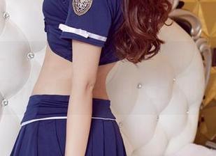 尤物馆 – 最新图集：你愿意和孟狐狸FoxYini的职业装伴随上班吗？