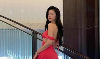 微密圈 – 就是阿朱啊的网袜：在私房想象中抖个腿！