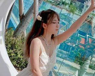女神级的御子Yumiko原图，让人只想做个任性的壁纸收藏控。哦，为什么会出这么好看的图！
