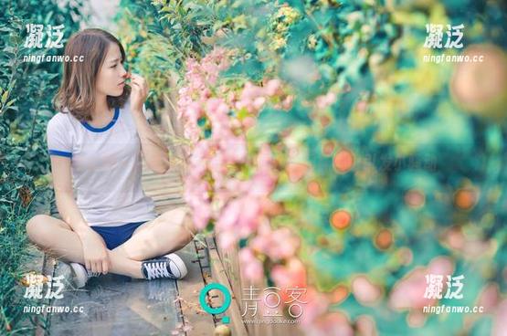 推女神-谭晓彤 推女神 - “谭晓彤”带来的福利,网袜图包引发小骚动