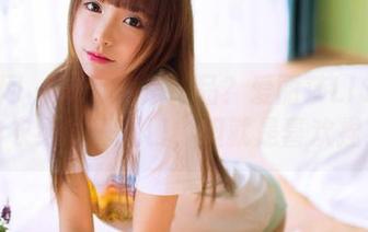 果团网 – 福利还是作品？爱丽莎LISA的内衣组合真拗口，但就是喜欢捏！