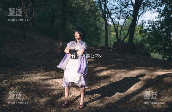 桃墨公子 桃墨公子最新的礼服写真,问大家一个问题:衣服并不会说“饶了我吧”,对不对?