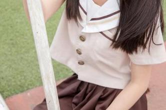 梦丝女神 – 今天灵唯专门给你们更新了个少女图包，爱She不可或缺啊！