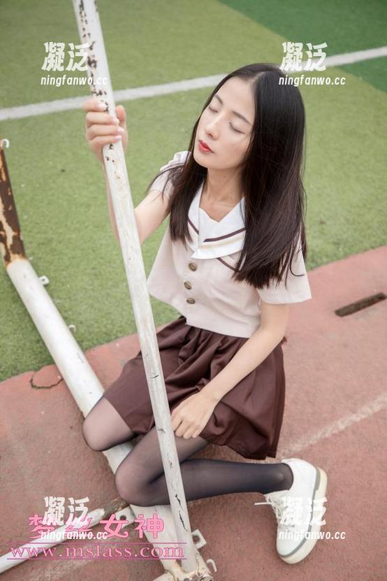 梦丝女神 - 今天灵唯专门给你们更新了个少女图包，爱She不可或缺啊！