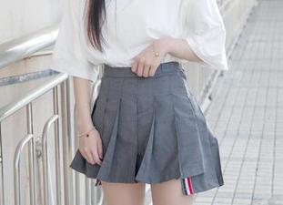 梦丝女神 – 魏婷婷的高清迷雾秘书，谁说不能做壁纸呢？