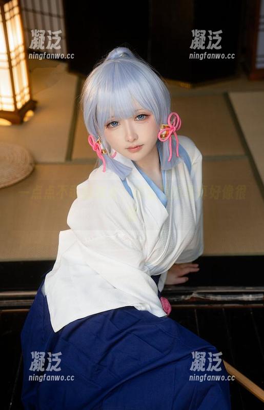 樱梨梨 一点点不乖的修女,樱梨梨的写真好像很甜