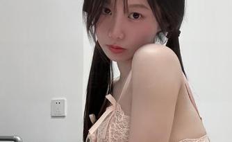 微密圈 – 观看“火龙果羊”的写真—小甜心不止于表面，言外之意多得很。