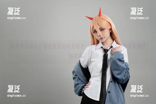 爆机少女喵小吉和教室里的所有稀奇：你看原图，图集有没有装修的灵魂？