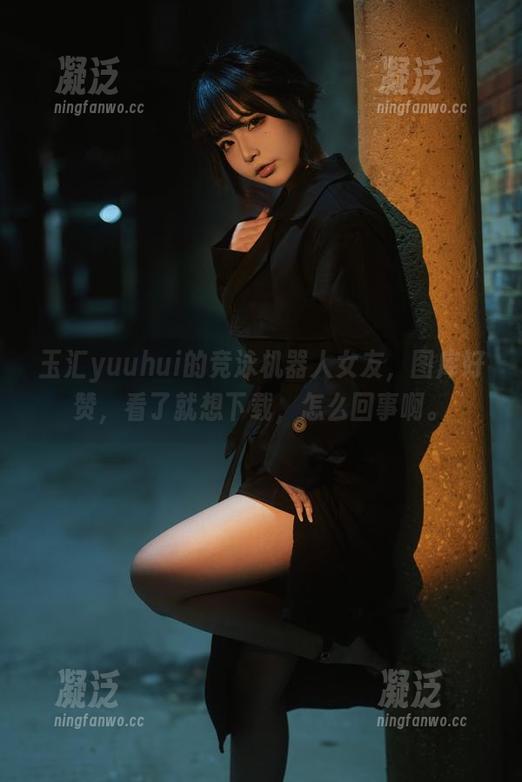 玉汇yuuhui的竞泳机器人女友，图库好赞，看了就想下载，怎么回事啊。