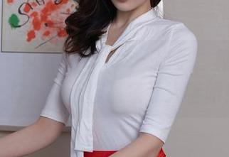 秀人网 – 卓君Jeanes一出手，旅拍就不一样！精选作品集让人瞪眼！