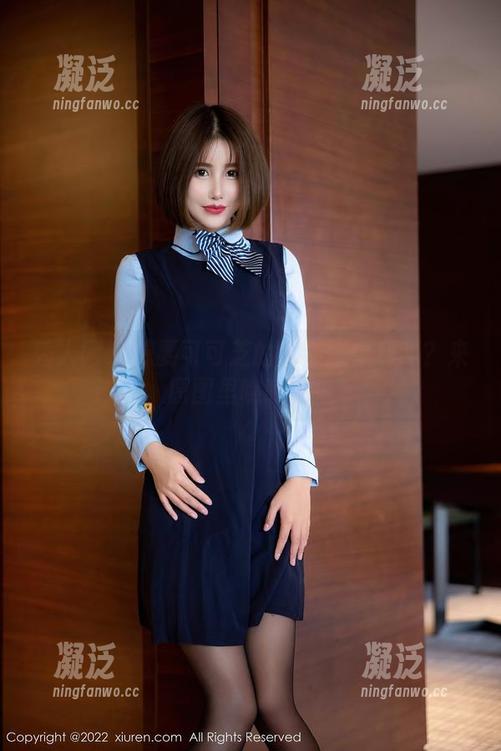秀人网 - 想要可可芝的水手服福利吗？来原图里瞧瞧吧！