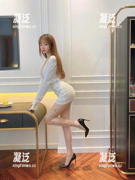 米线线sama 看这米线线sama清纯系列,下载后我是不是要担心太纯了?